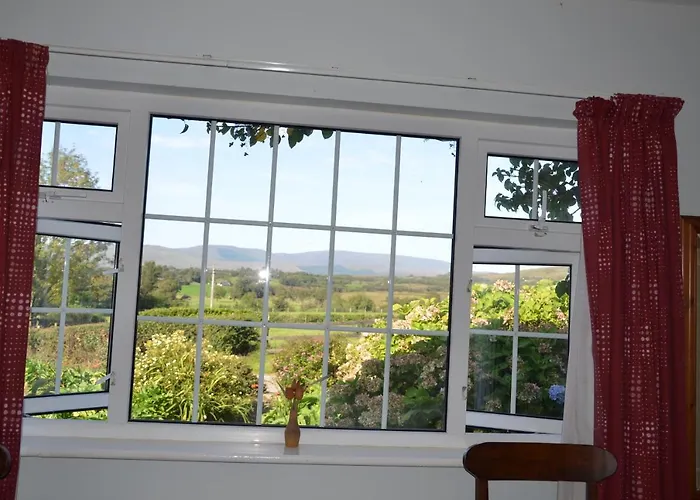 Bed & Breakfast White Heather Kenmare